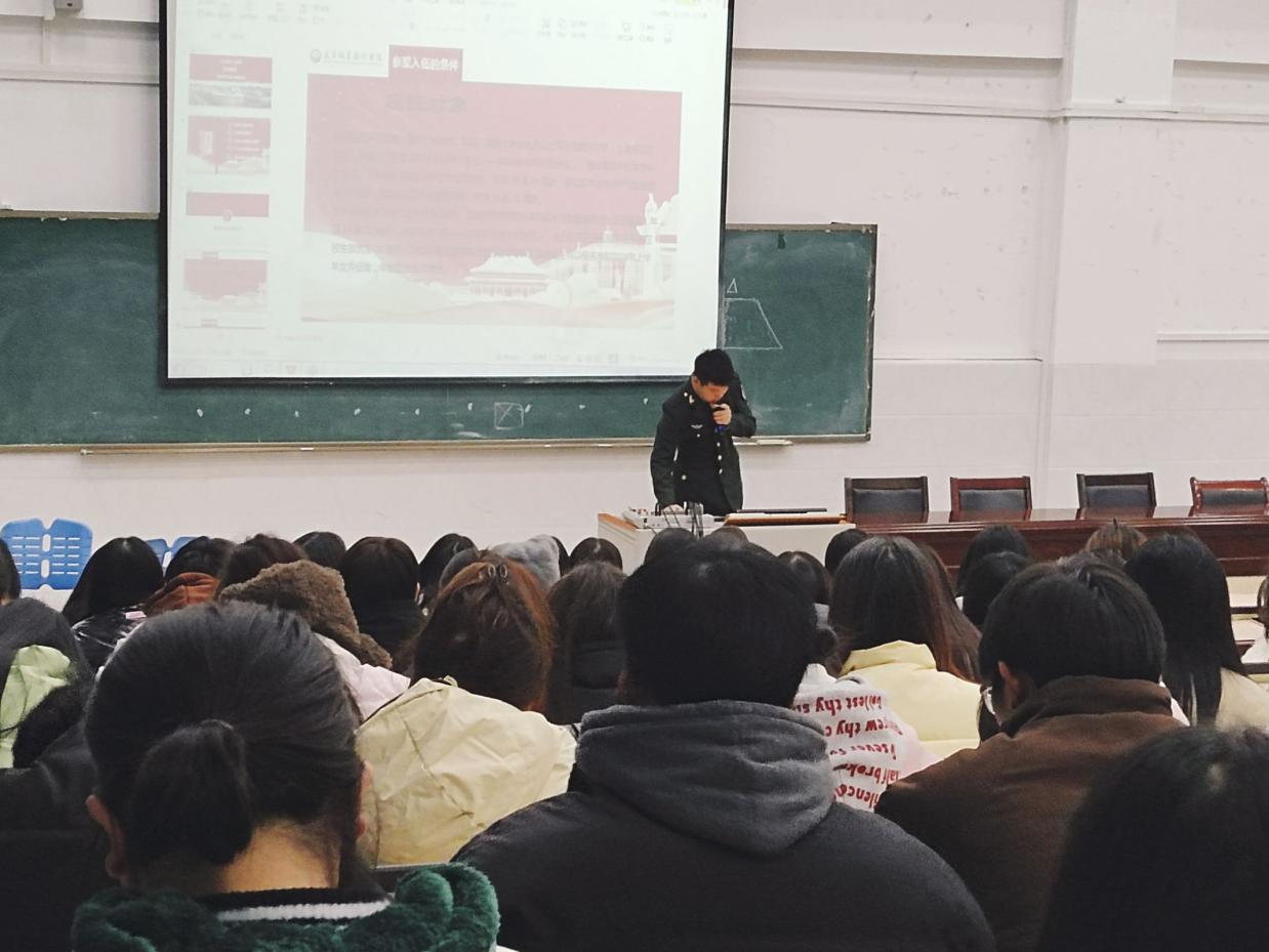 图示, 示意图
中度可信度描述已自动生成:ver1
